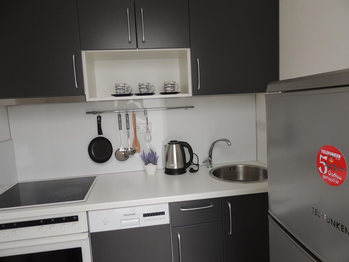 Roses Apartment Bihac Luaran gambar